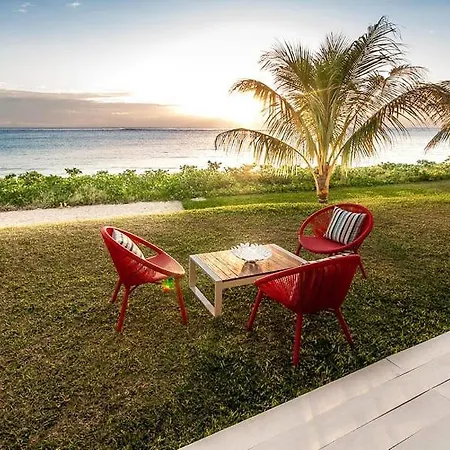 Cap Ouest Beachfront Residences Flic en Flac Exterior photo