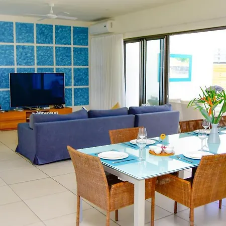 Cap Ouest Beachfront Residences Flic en Flac Exterior photo