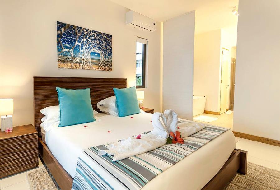 Cap Ouest Beachfront Residences *