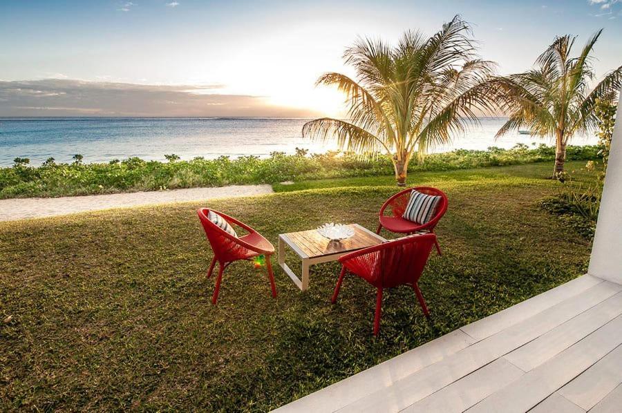 Cap Ouest Beachfront Residences Apartment *