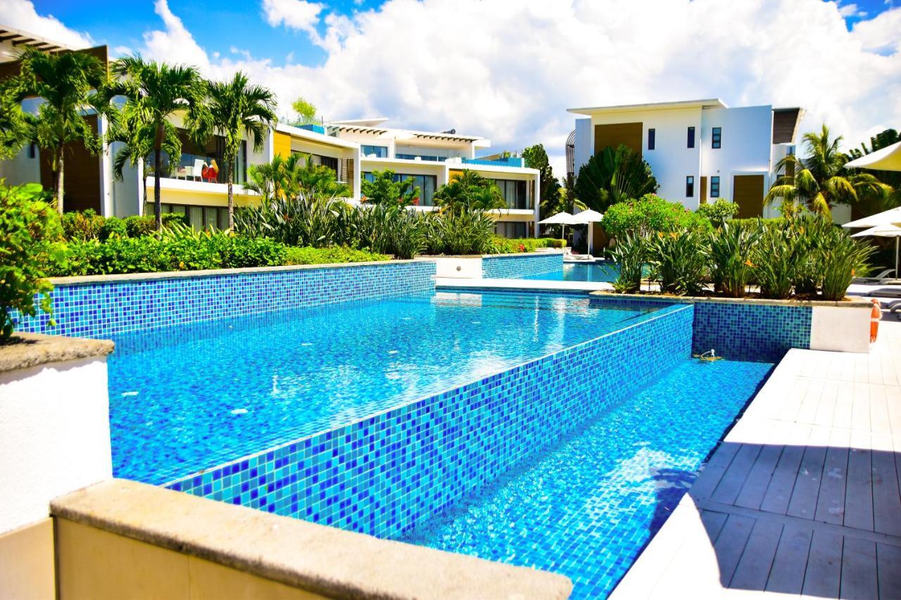 Cap Ouest Beachfront Residences Apartmán *