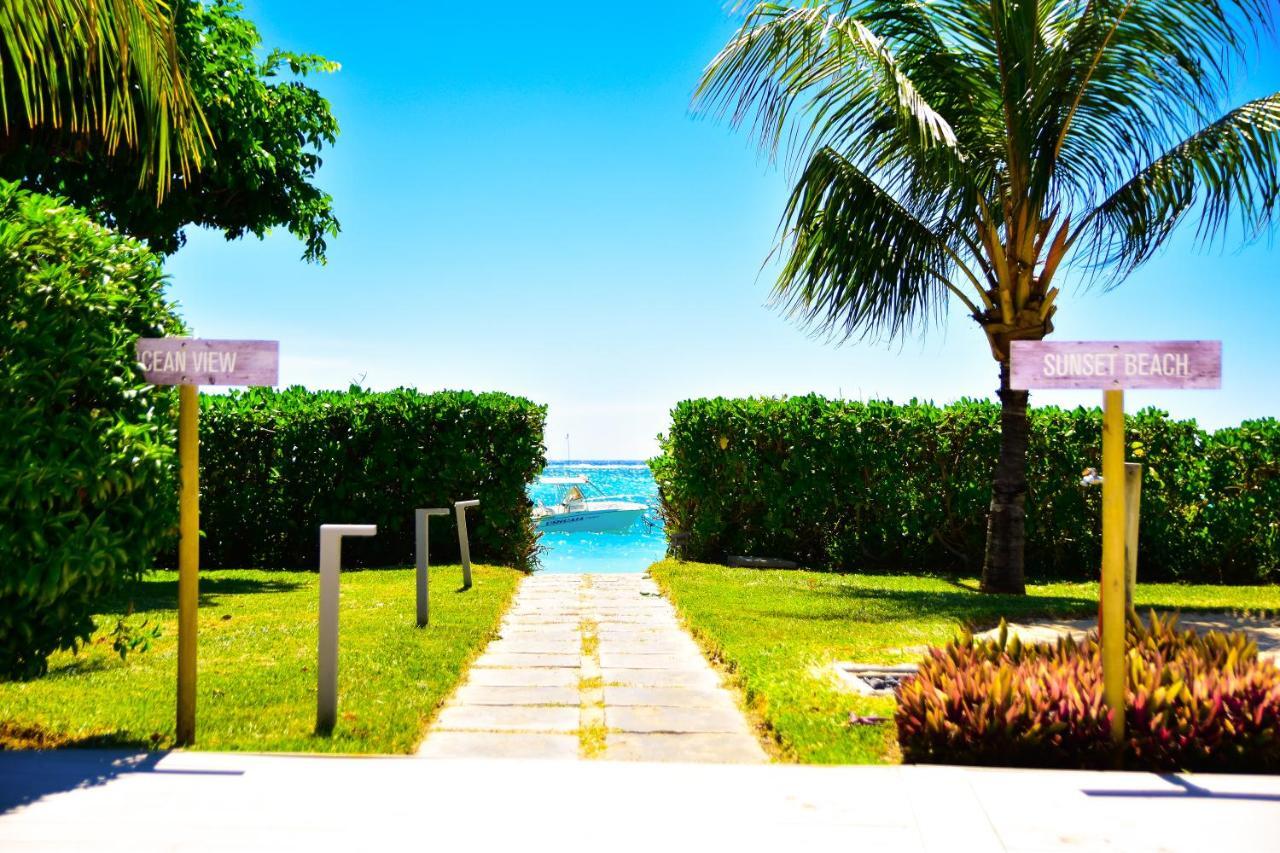 Apartmán Cap Ouest Beachfront Residences